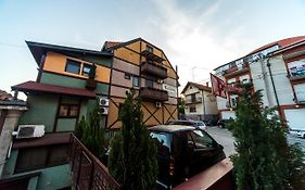 Talismano Apartments